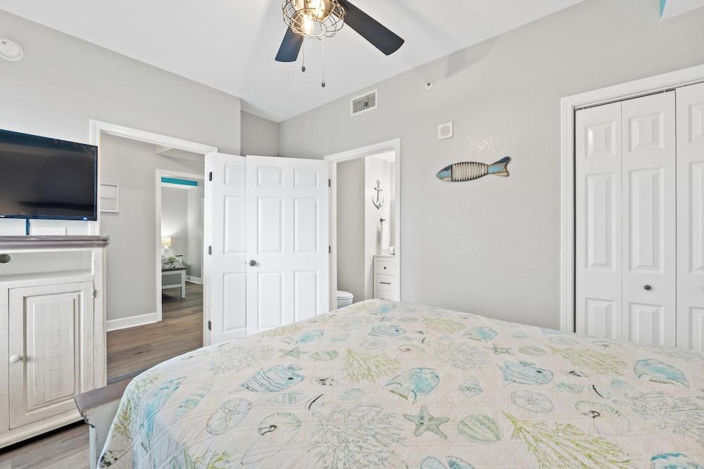 Tidewater by Book That Condo