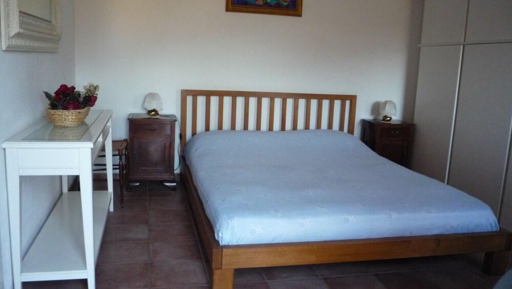 Tinaia-1 Villa, 1116 Beds