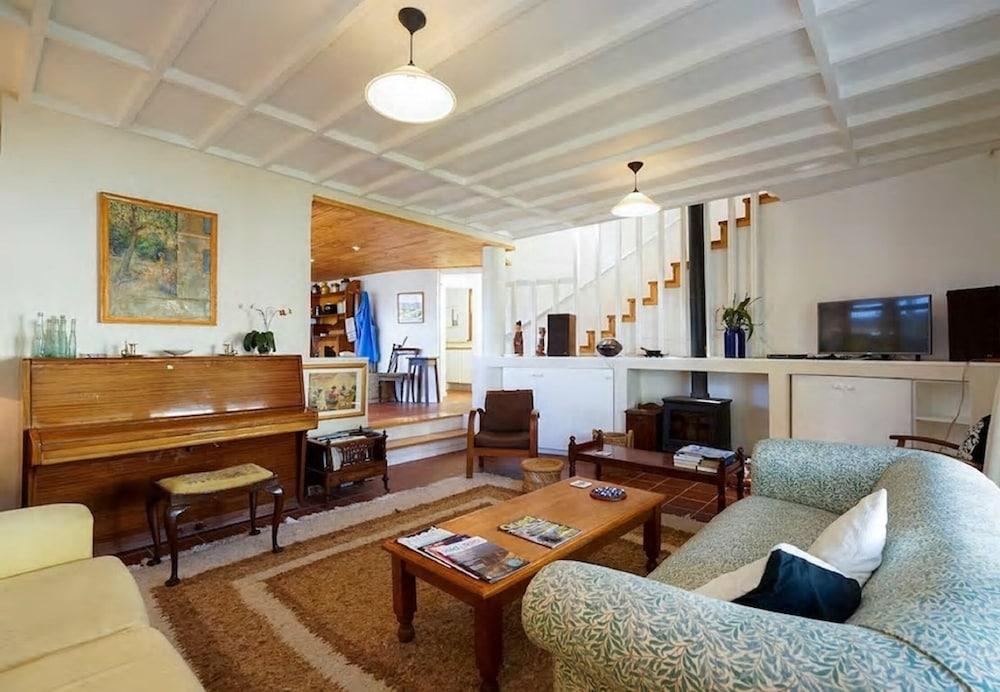 Oak Haven in Rondebosch Cape Town