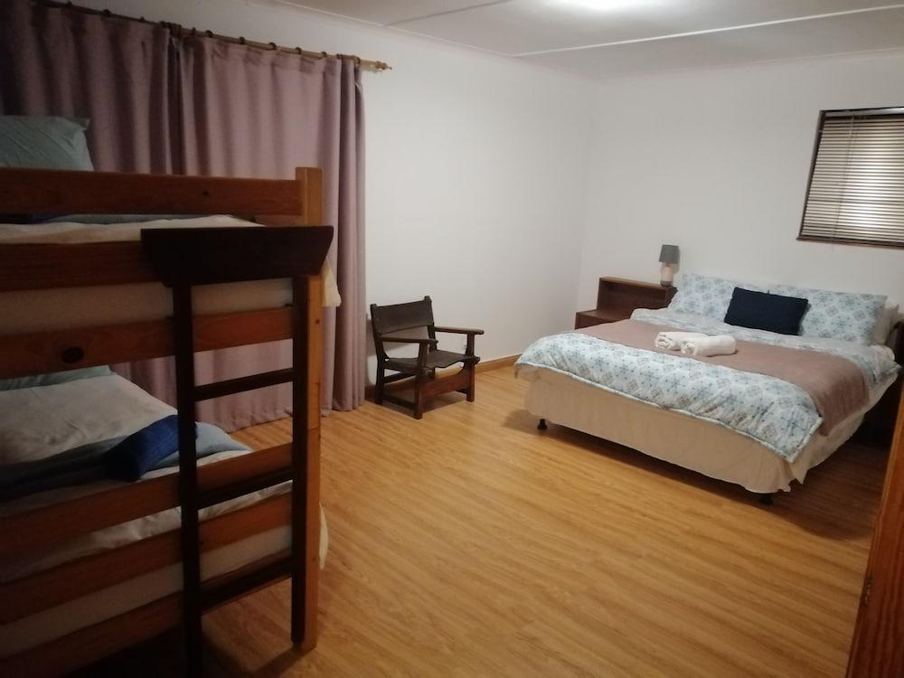 Beach Pebbles Self Catering Cottage