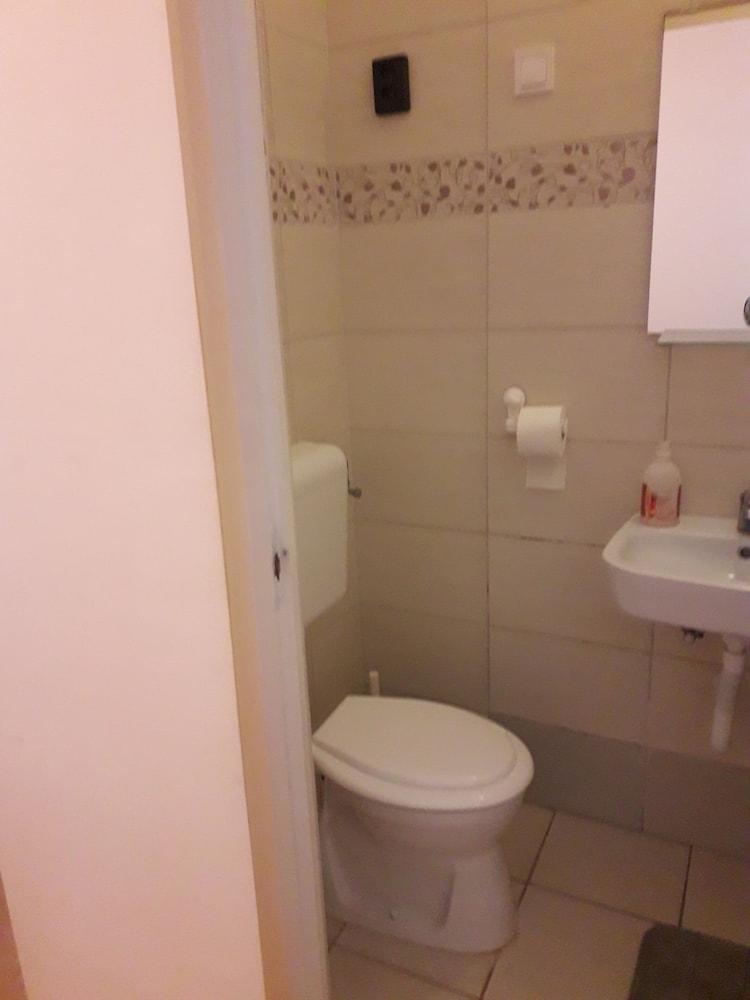 Studio Apartment for 2-4 Persons