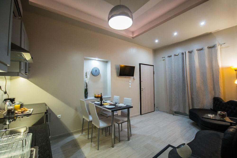 Areti Apartment Close To Akropolis