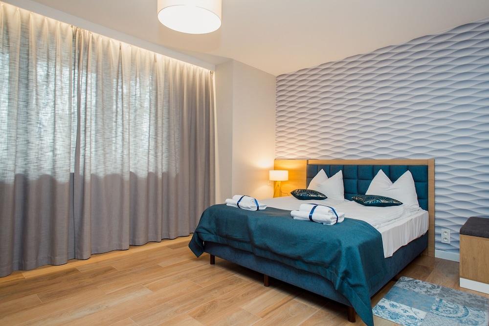 ShortStayPoland Aparthotel