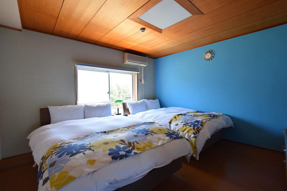 Ocean Front BEACH 312 hot spring