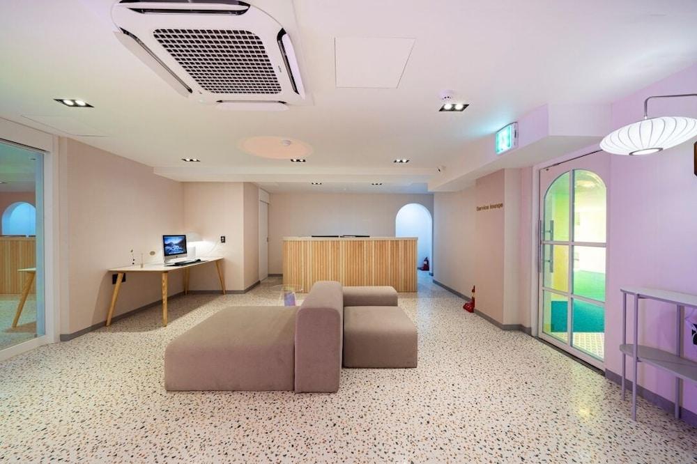 Knockin Hotel Daejeon by Anook