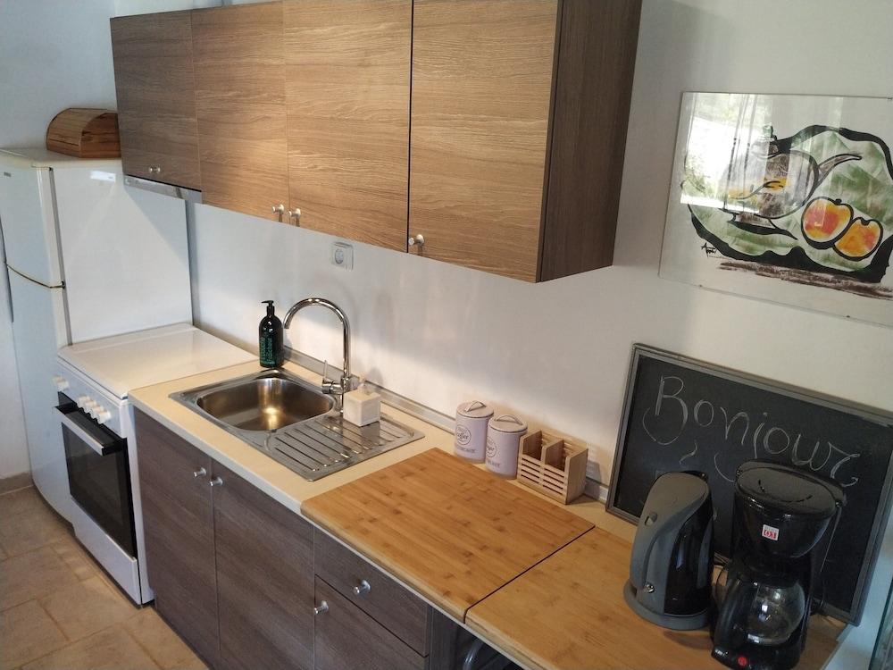 Beautiful Beach House At Sounio