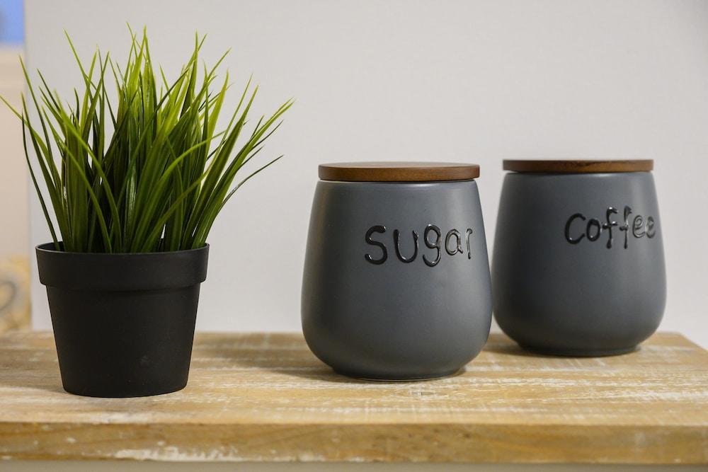 Stylish Koukaki Apartment by Cloudkeys