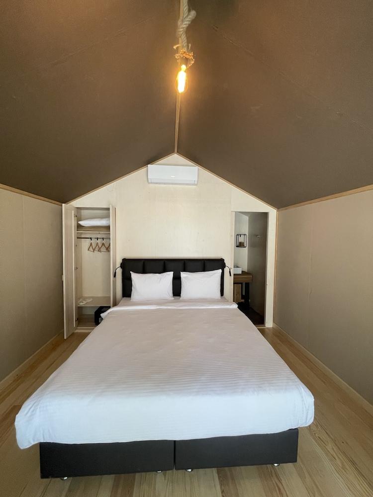 Longosphere Glamping