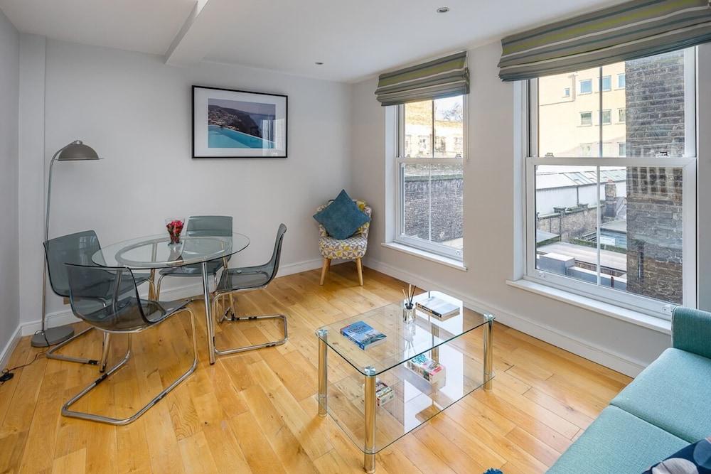 Spacious Duplex Near West Hampstead & Tube