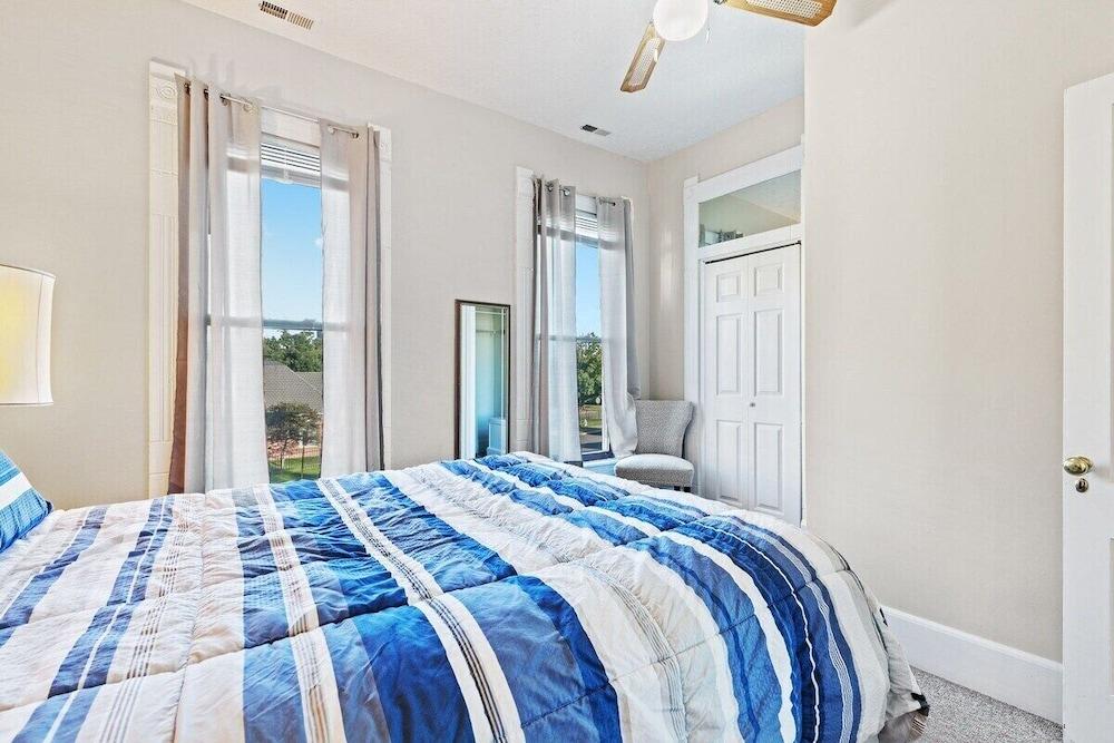 Indy Stadium Villas 707