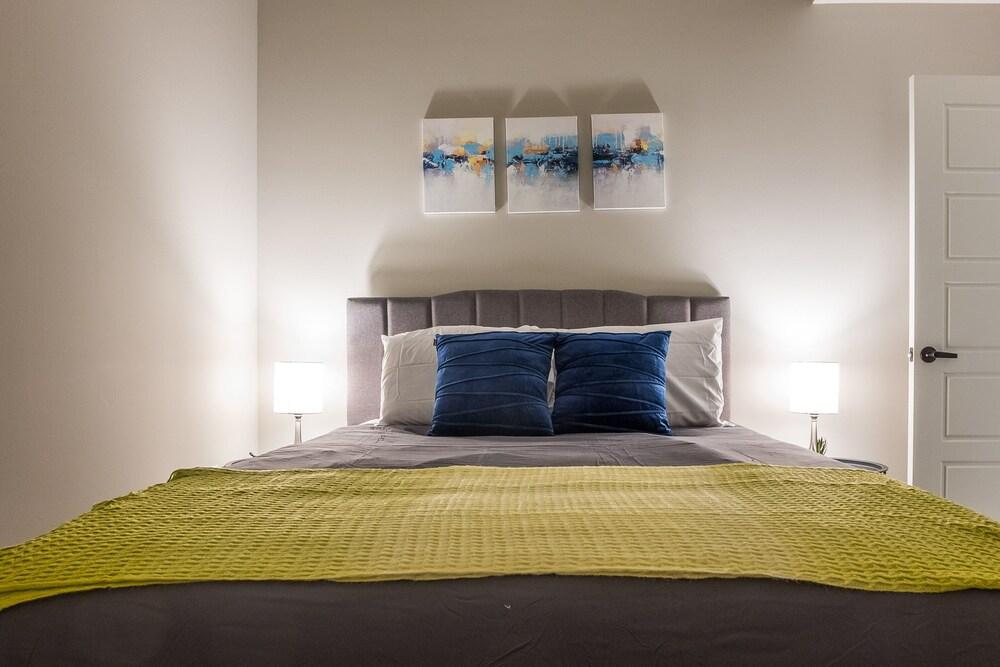 FRONTDESK R&T Lofts Downtown Des Moines