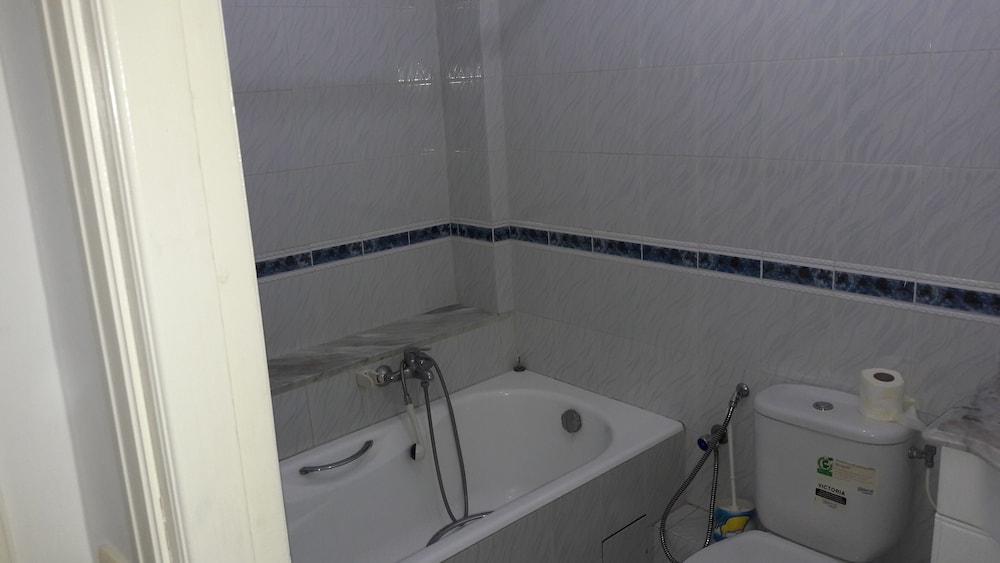 Spacious Very Modern Apartment Richly Furnished