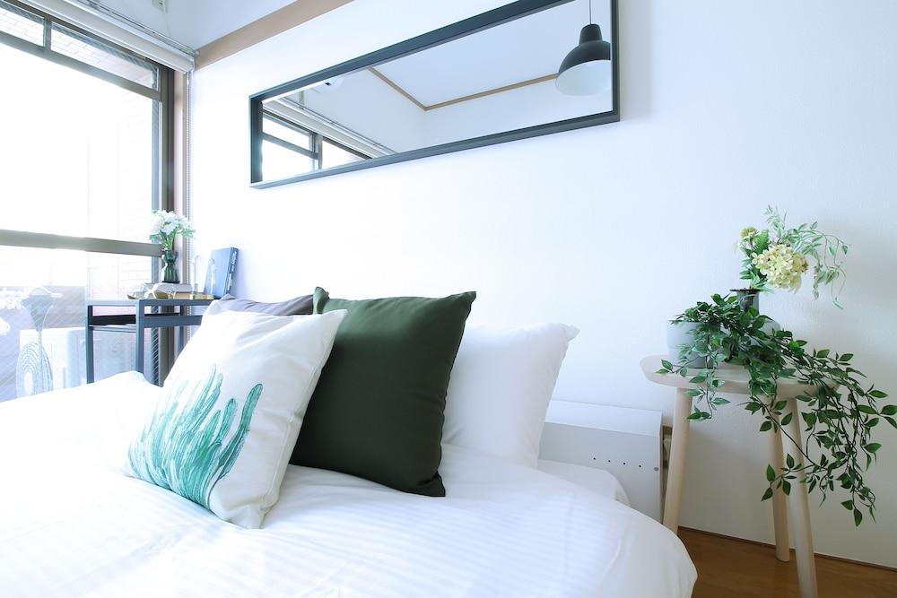 Earls Court Building