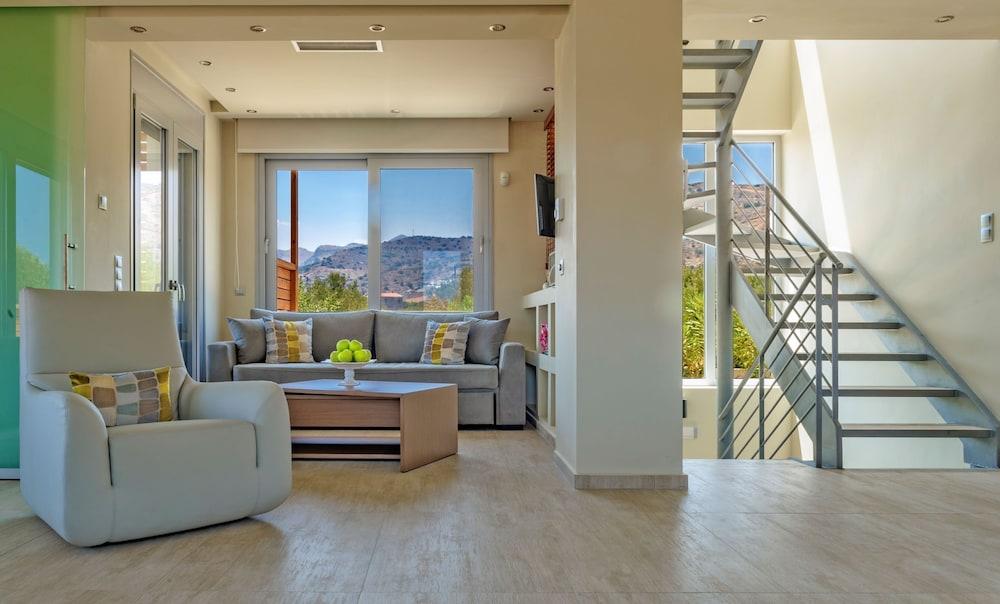 Elounda Spa Villa Crete - Ultimate Luxury Resort