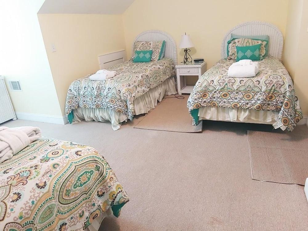 Luxurious Southern Belle 1 Beach Home