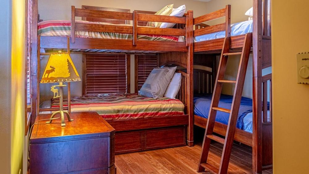 Woodhaven #11 by Bear Country