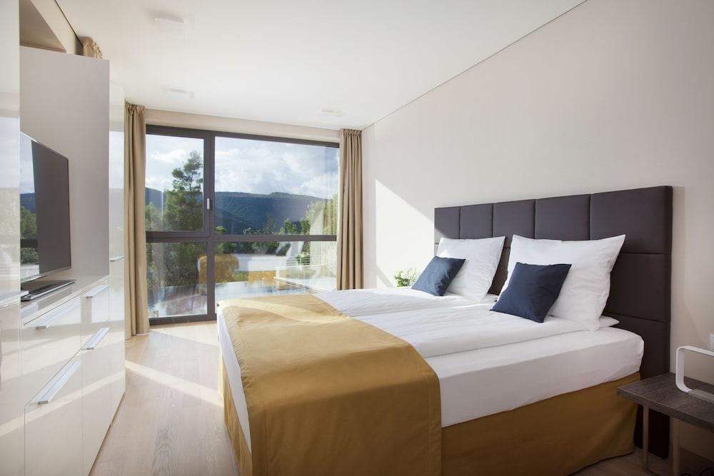 Park Hill Residences