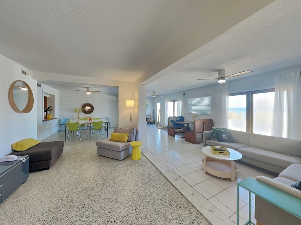 Sunshine House by Distinctive Beach Rentals