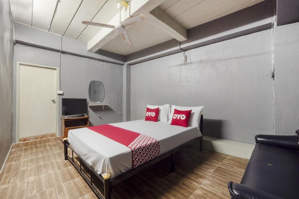 OYO 1066 Encore Sea Side