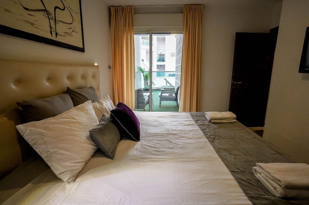 YalaRent Palmore Resort apartments