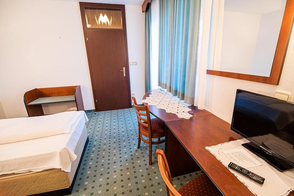 Guesthouse Leški Dvor