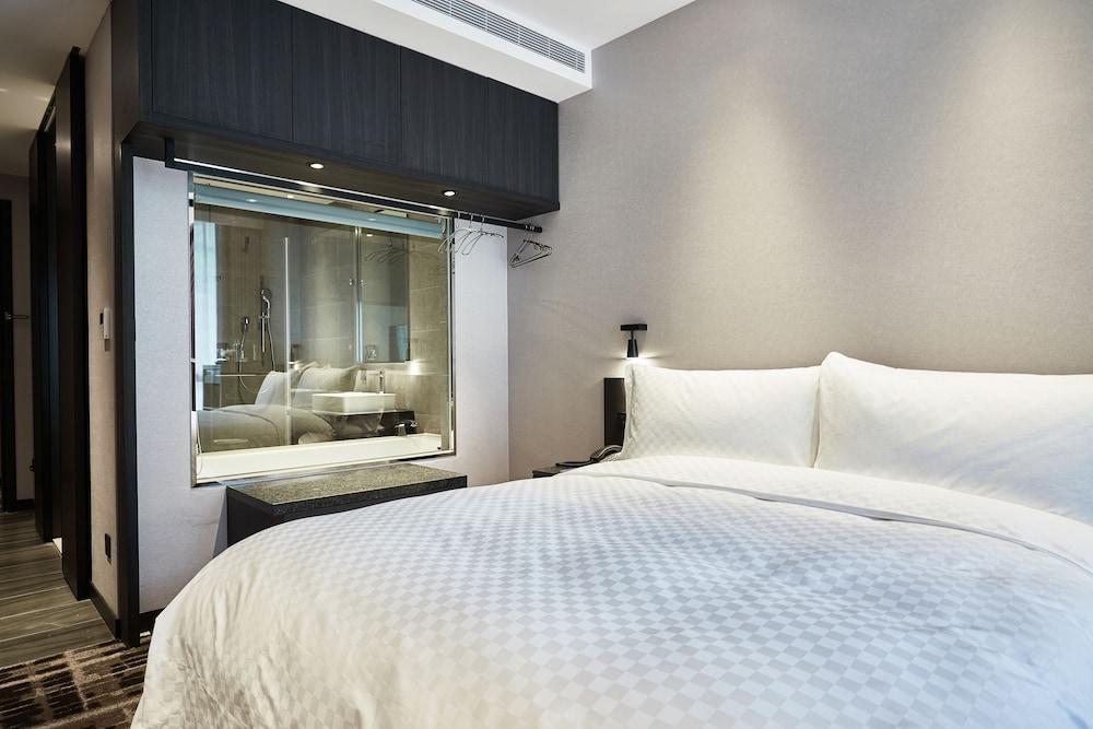 THE Tango Hotel Taipei Shilin