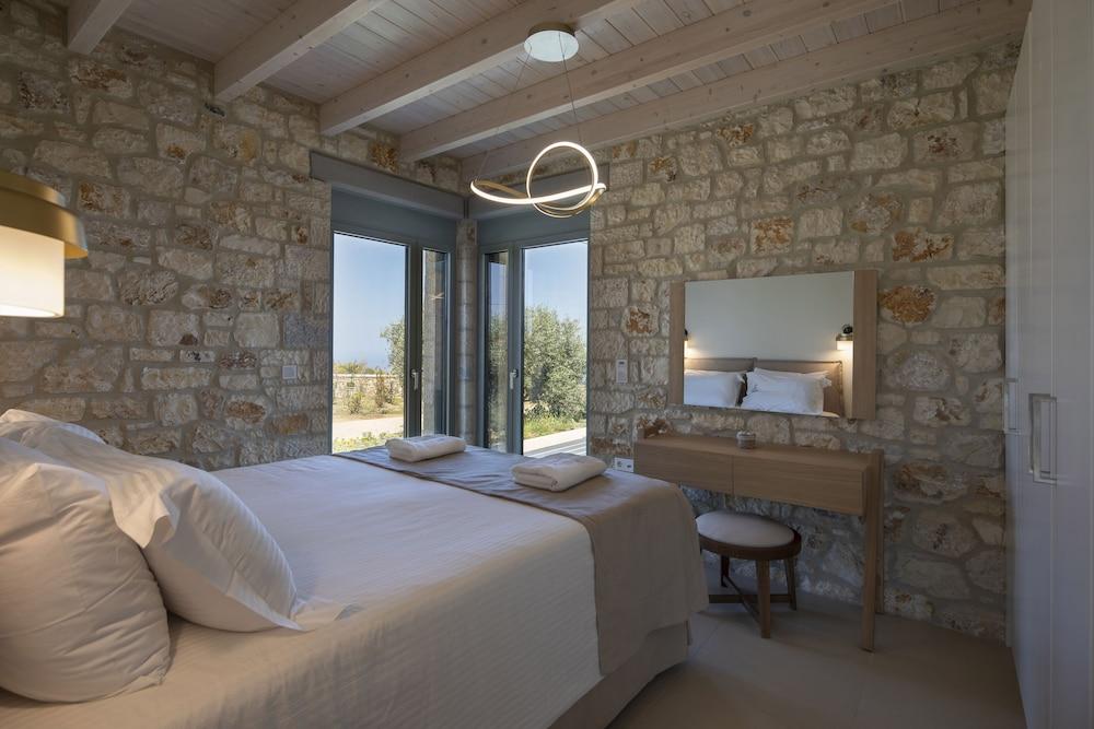 Alessia Luxury Villas