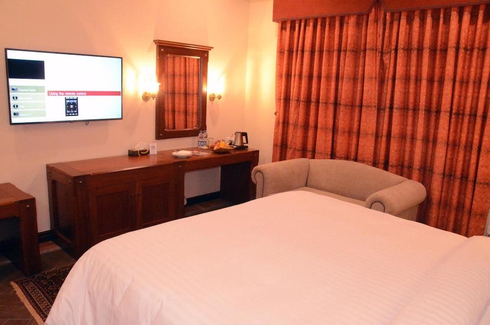 Pearl Continental Hotel Malam Jabba