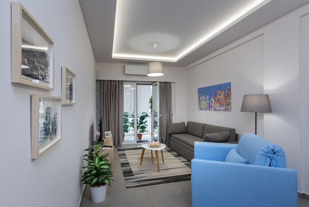 57m² Koukaki Luxury Flat next to Acropolis & Metro