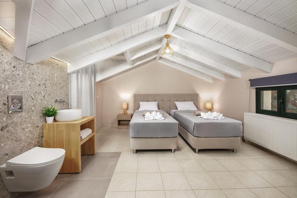 Andromeda Luxury Villa