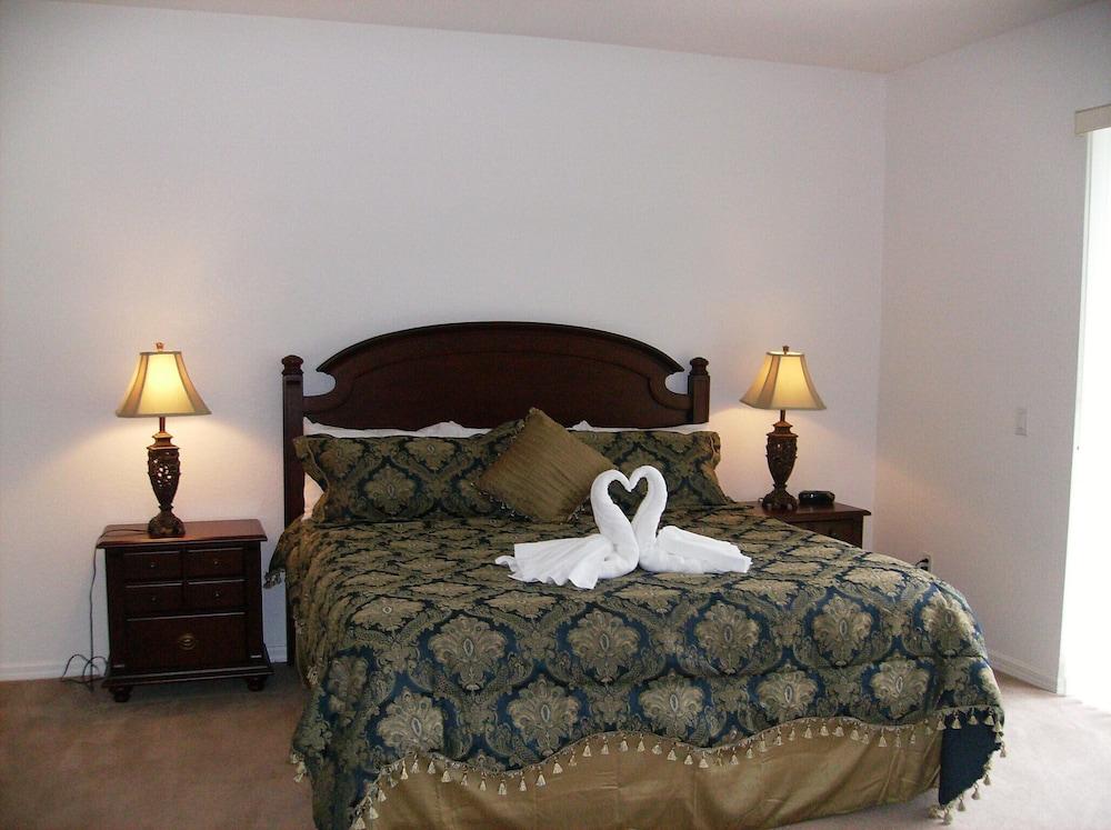 5 Bedroom Budget Home With Private Pool