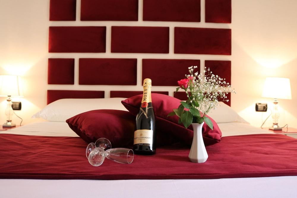 Suite Napoli Riviera