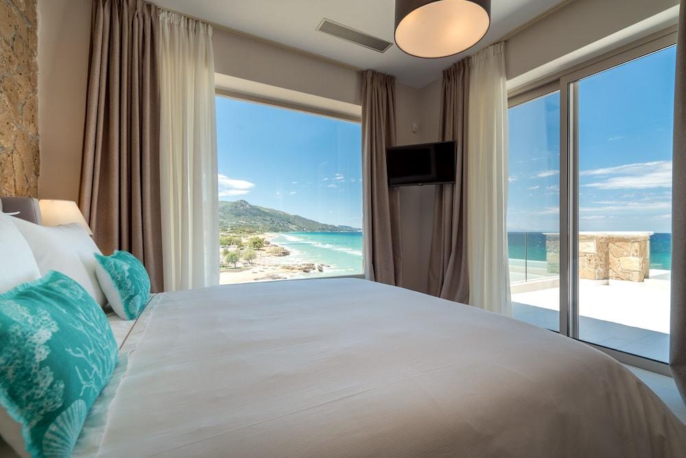 Tambouros Boutique Villas