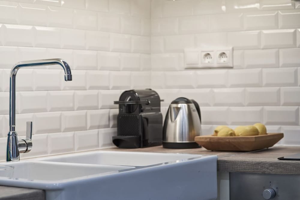 Stylish Apt next to the Archaeological Museum