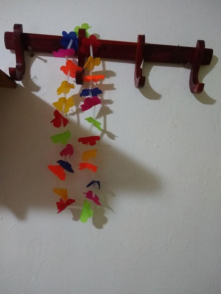 Room in Guest Room - Green Sea Inn San Luis Harmony Hall Hill