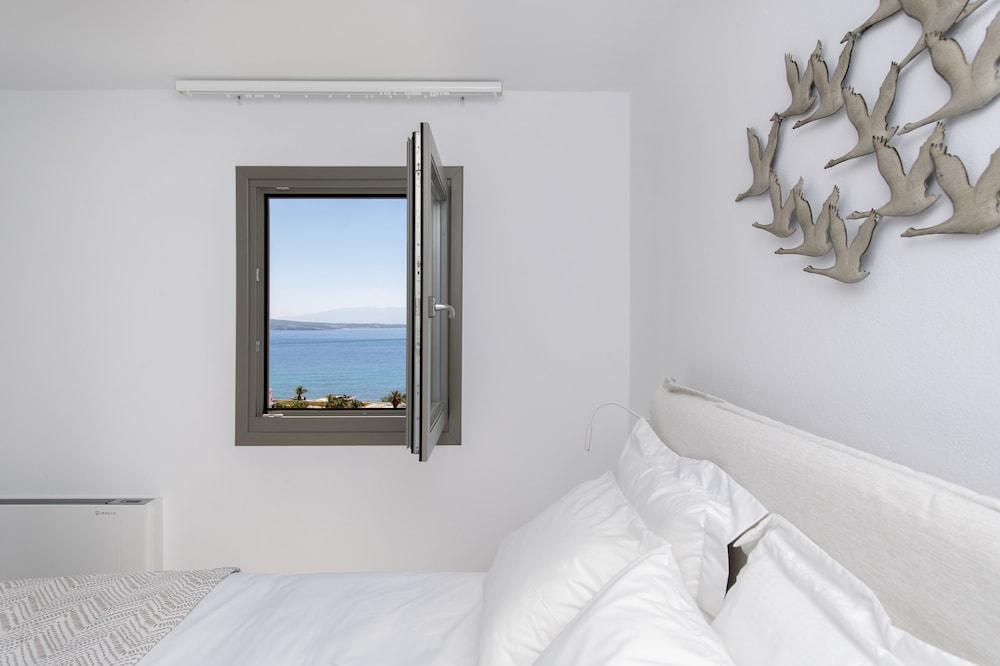 Kymo Luxury Suites Paros