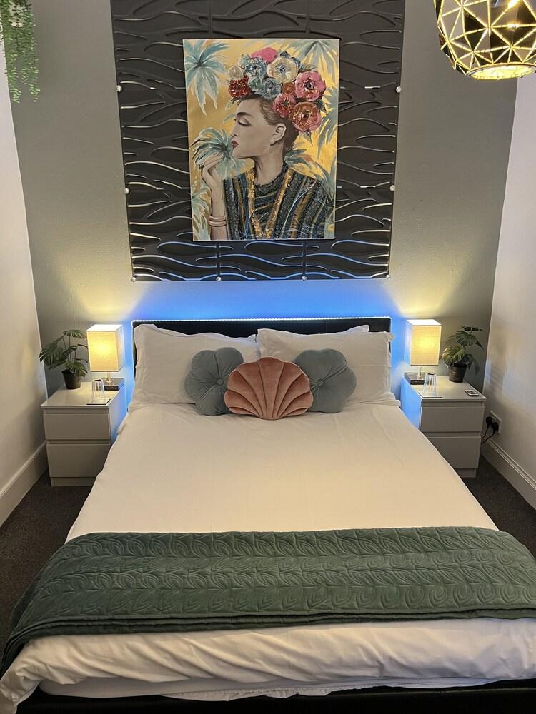 Peacocks Guest House