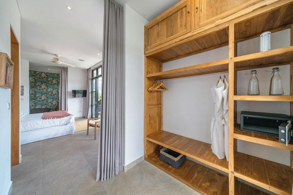 Canggu Beachside Villas - Villa Boa