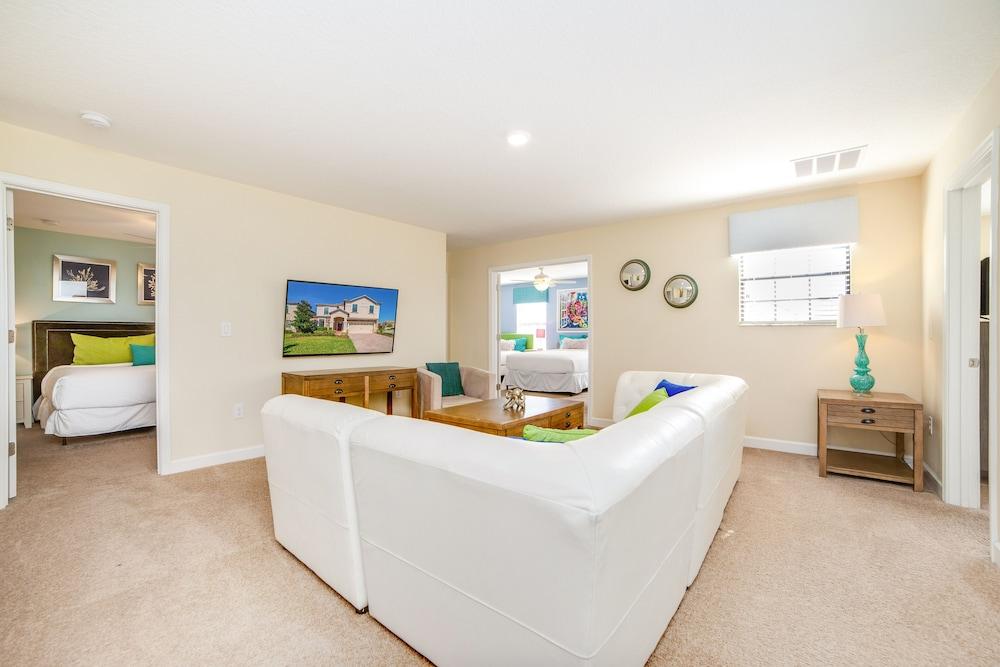 1450 Rolling Fairway Drive