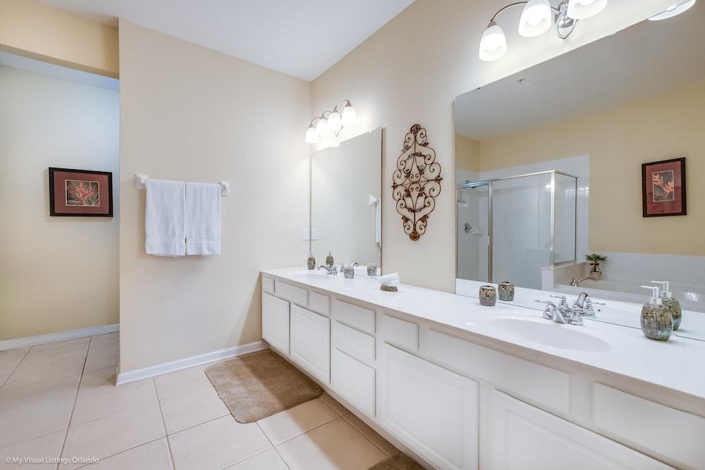 Villa Manuel Lakeview