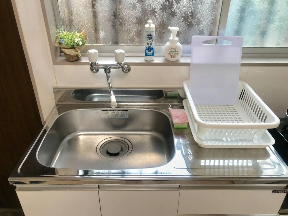 NOMAD Kotobuki Apartment