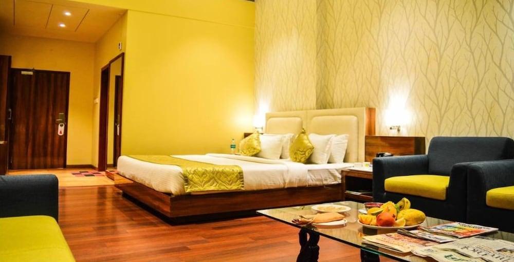 Hotel Shamrock Greens