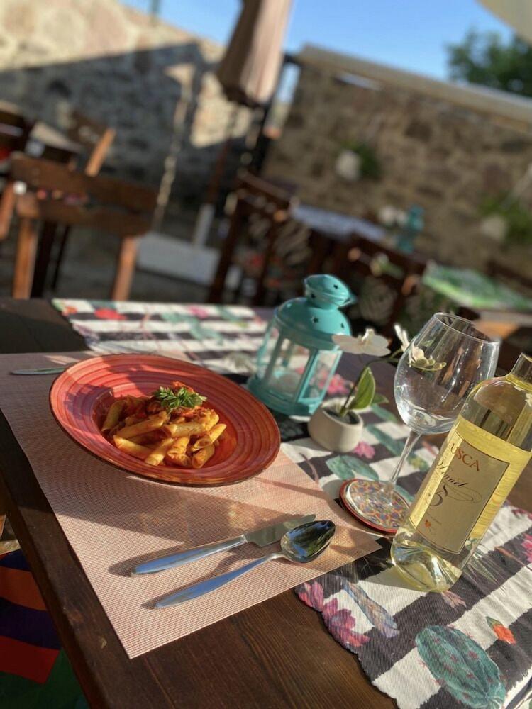 Chez Melo Tas Konak Otel