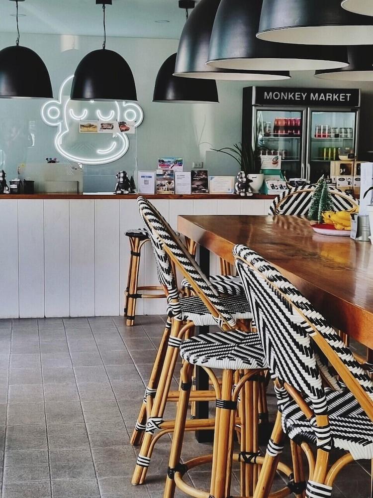 Blu Monkey Hub & Hotel Ranong