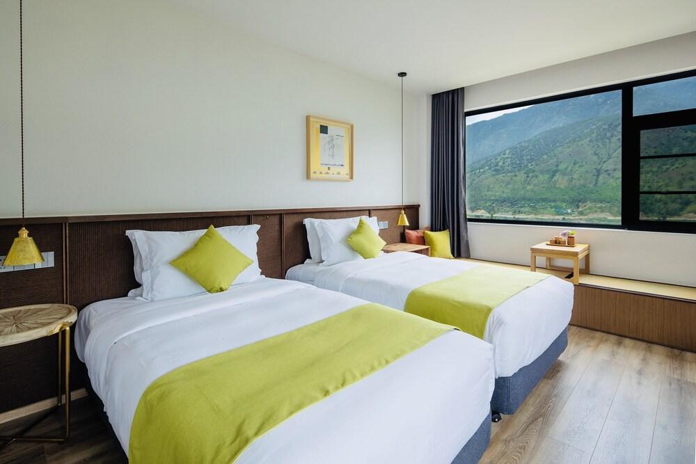 LUX Tea Horse Road Sangushui