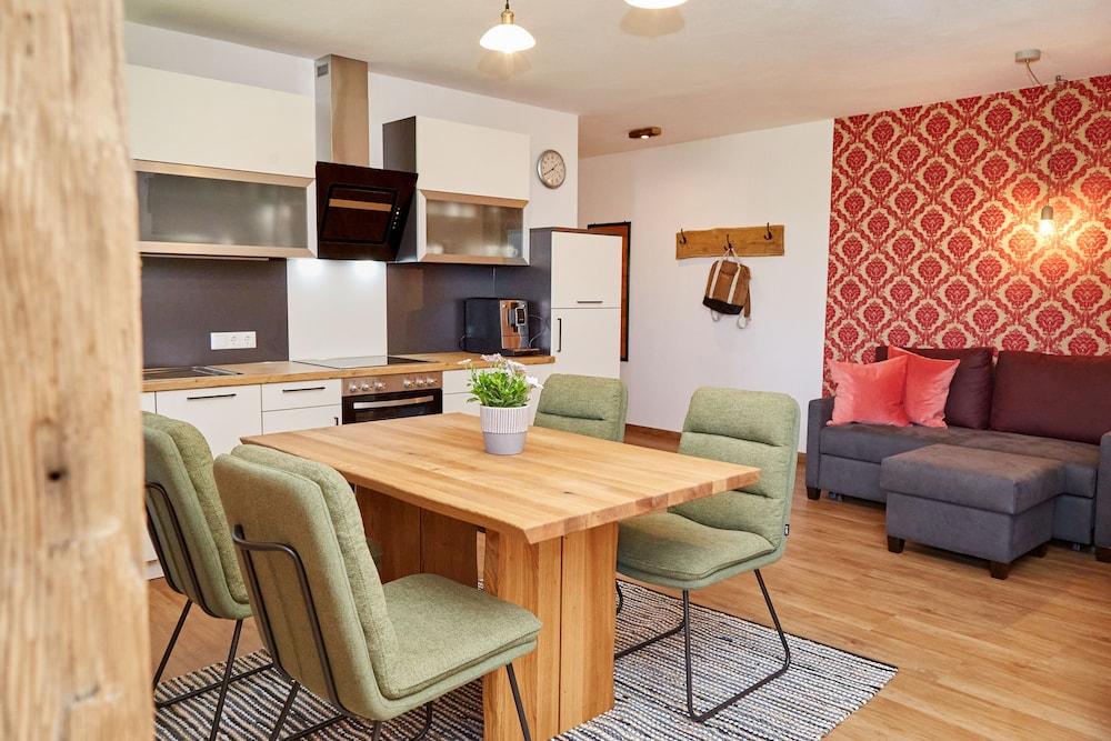 Ferienwohnungen Wald und Wiese