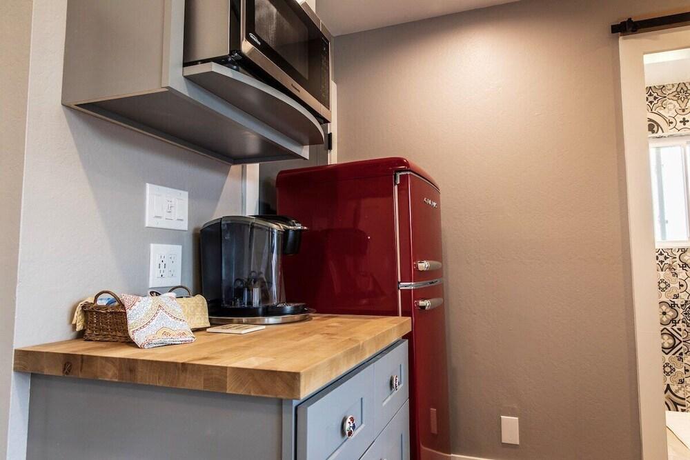 Nice Cozy Studio in Newark