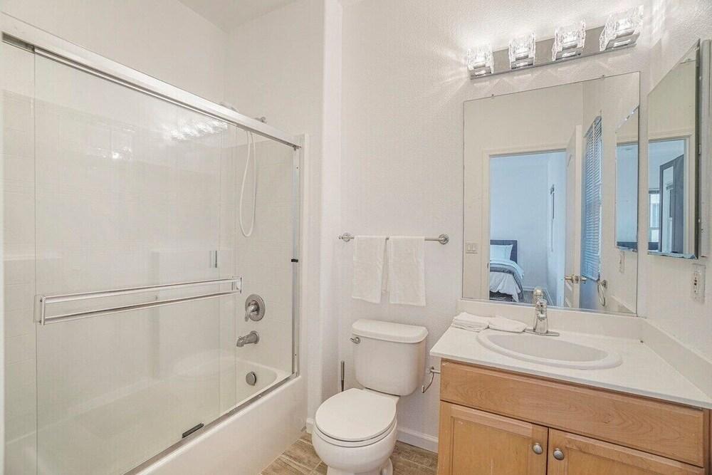 Charming Studio in Hercules