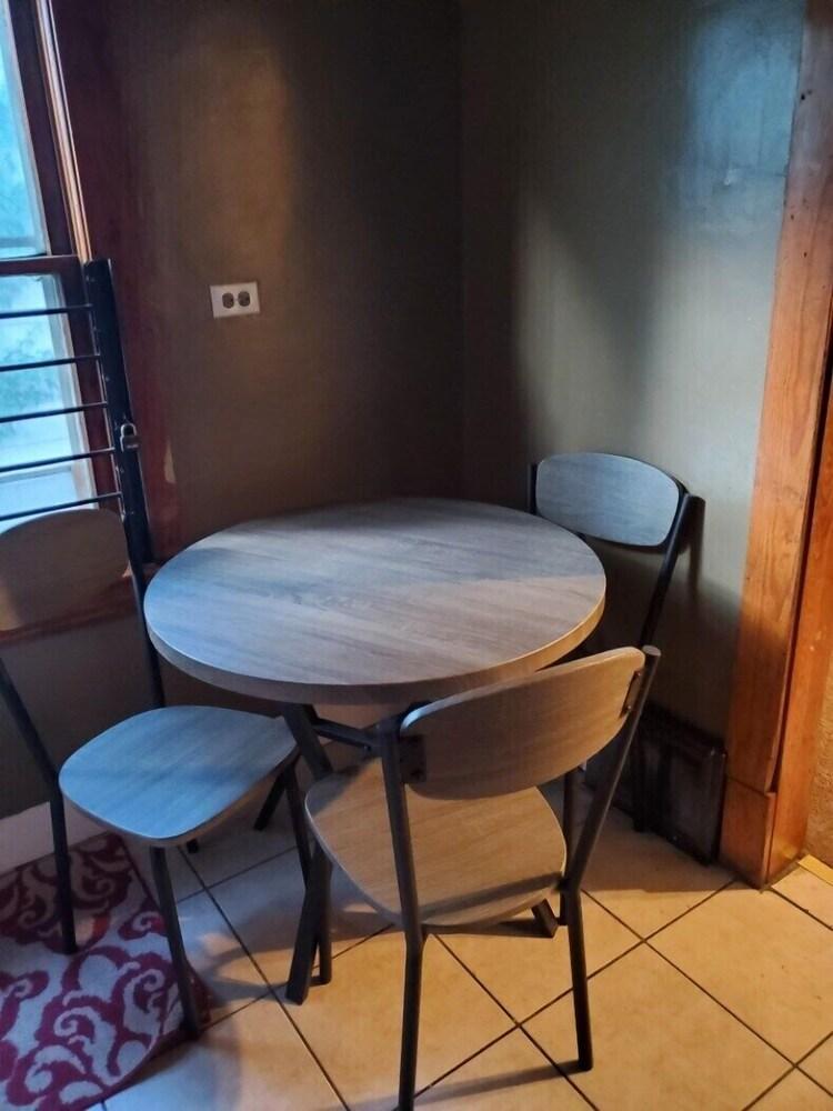 Cozy 2-bedroom in Cleveland