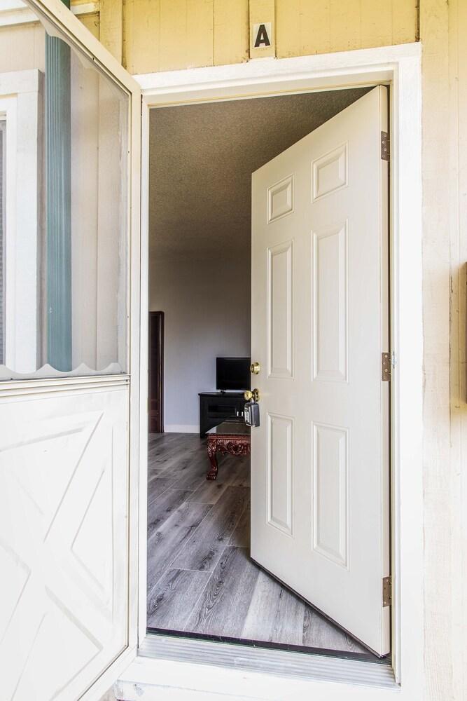 Cozy San Jose Two Bed